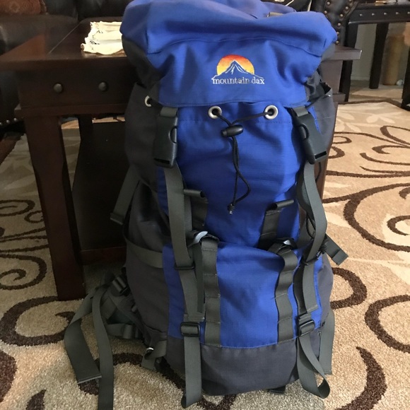 mountain dax backpack